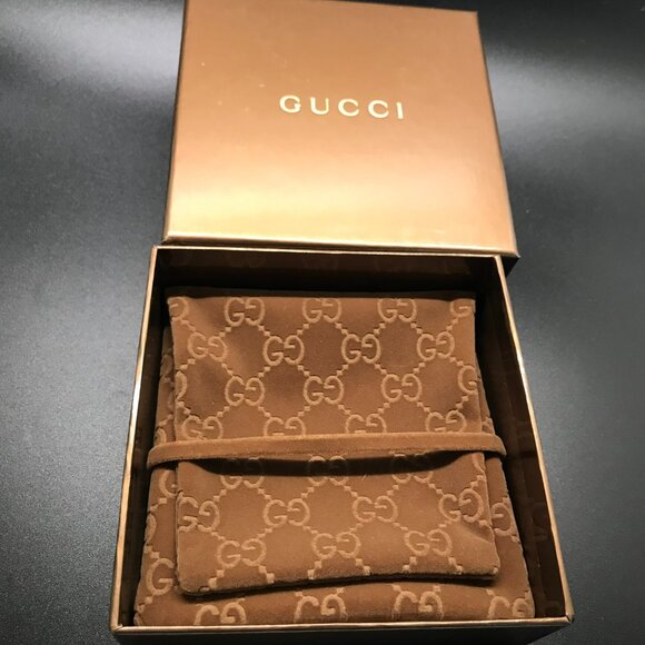 Gucci Gift Box with Gucci Logo Storage / Jewelry Pouch - 4.5 x 4.5 inch - Picture 4 of 15